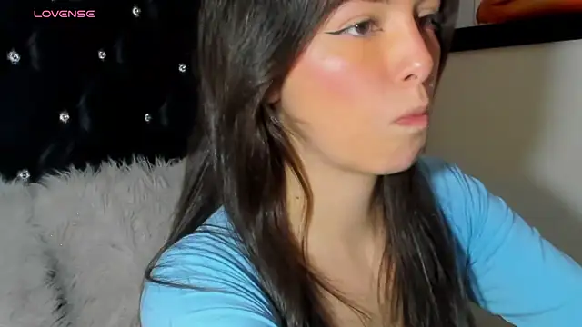 diana queen  online show from March 11, 2025, 9:48 pm