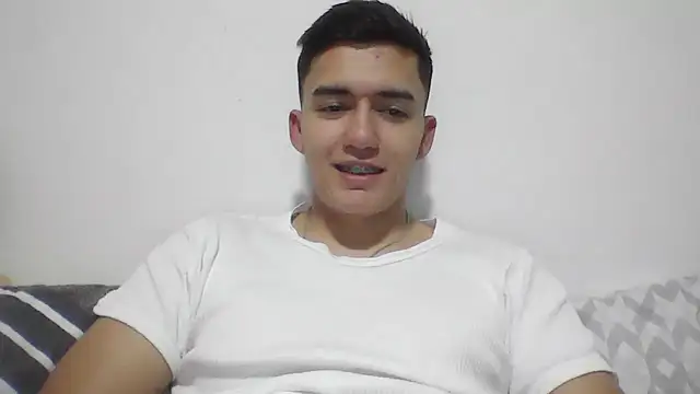 Estebitan vm online show from November 13, 2025, 3:49 am