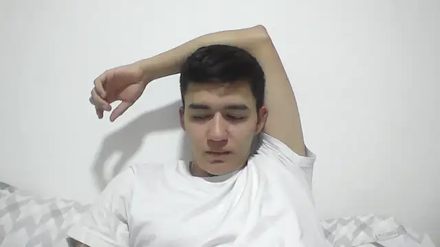 Estebitan vm online show from January 18, 2026, 4:49 am