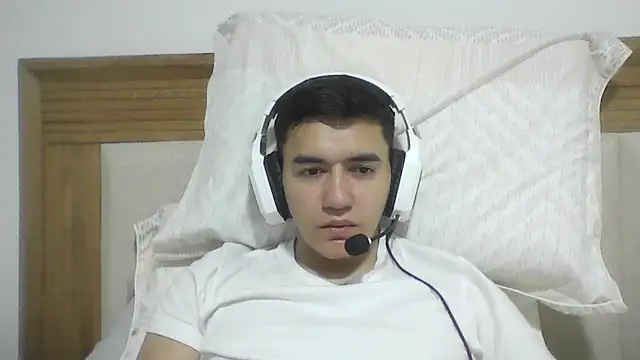 Estebitan vm online show from March 30, 2026, 5:08 am