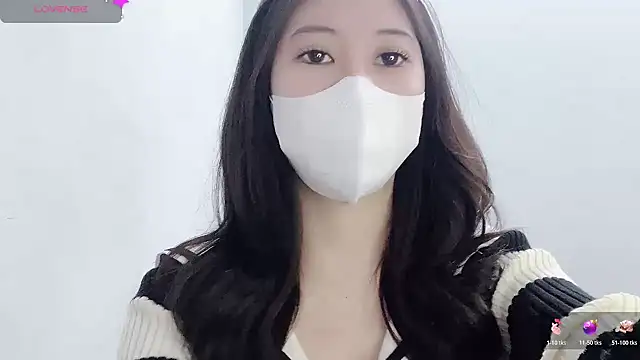 Snapshot of tanhxiu chatting on November 10, 2025, 1:32 pm tanhxiu online show from November 10, 2025, 1:32 pm