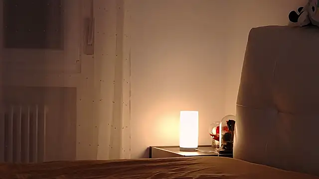 MariaMilan online show from January 11, 2026, 5:12 am