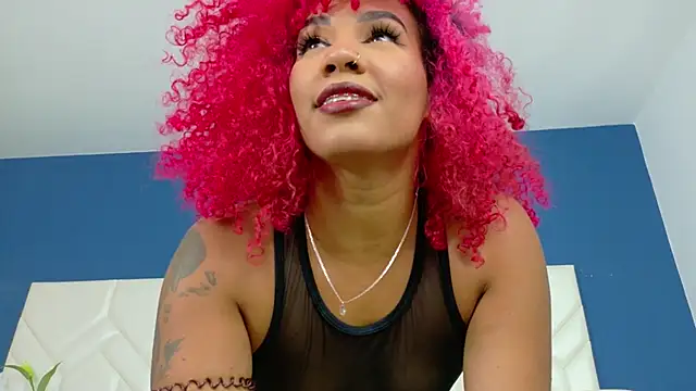 RubyRossel online show from May 25, 2026, 12:33 pm