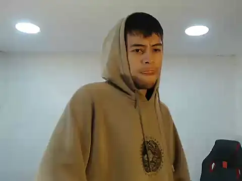 Snapshot of danielitopapuu chatting on October 11, 2025, 11:31 am danielitopapuu online show from October 11, 2025, 11:31 am