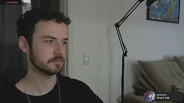 sexxxsutra online show from November 2, 2025, 4:42 pm