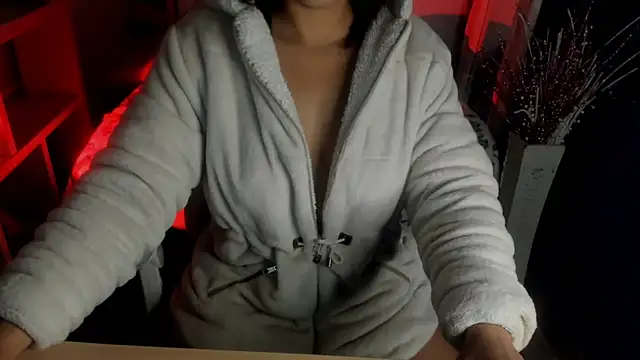 Snapshot of Mishka__ chatting on February 16, 2026, 9:11 pm Mishka online show from February 16, 2026, 9:11 pm