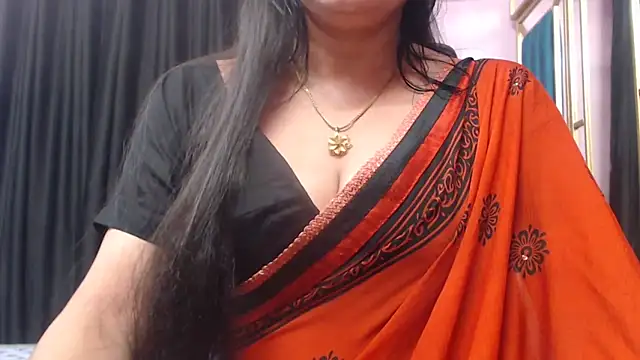 desi-maisa130 online show from October 30, 2025, 5:02 pm