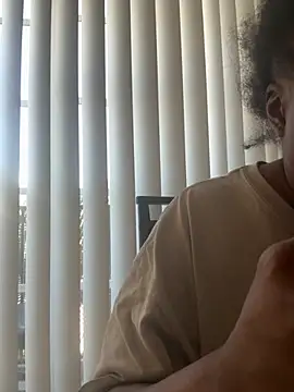 Snapshot of JCCaramelbarbie1 chatting on November 18, 2025, 5:06 pm JCCaramelbarbie1 online show from November 18, 2025, 5:06 pm