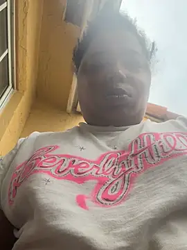 JCCaramelbarbie1 online show from January 13, 2026, 2:22 pm