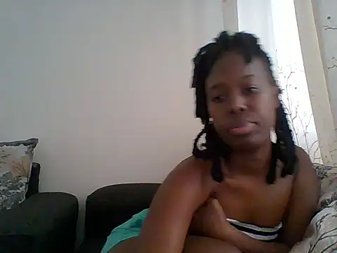 Snapshot of Oliviia_ chatting on September 9, 2025, 2:16 pm Oliviia online show from September 9, 2025, 2:16 pm