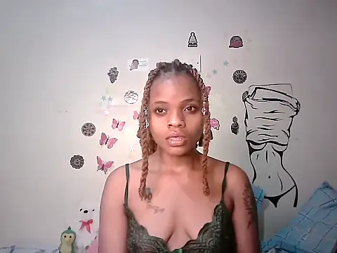 Snapshot of Star_Tower chatting on February 13, 2025, 6:59 pm Star Tower online show from February 13, 2025, 6:59 pm