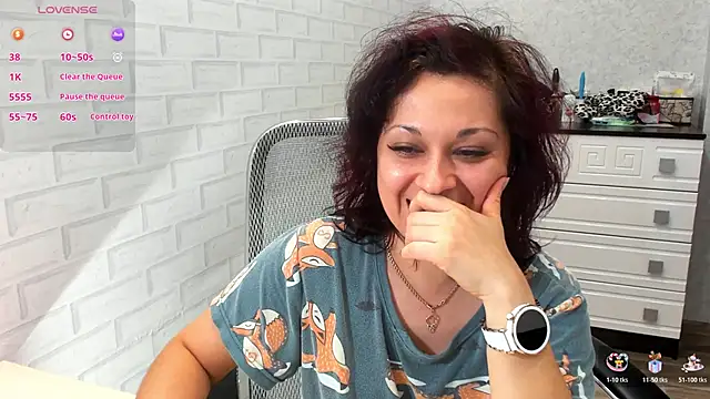 TeasyLana online show from February 1, 2026, 7:34 pm