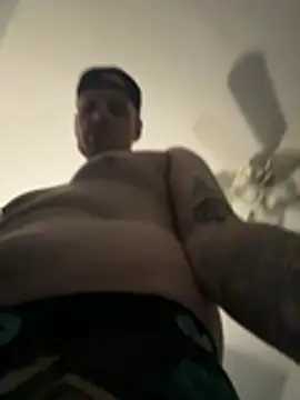 VixyGang online show from February 18, 2026, 5:25 am