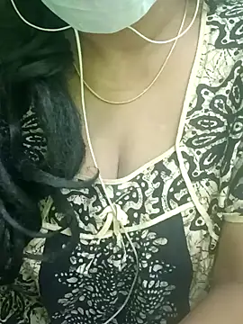 Snapshot of Aishu-tamil09 chatting on January 23, 2025, 6:24 pm Aishu-tamil09 online show from January 23, 2025, 6:24 pm