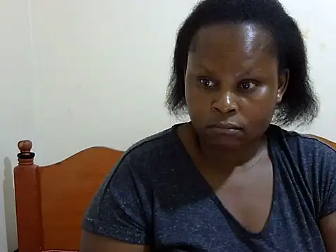 Pretty lilly02 online show from October 17, 2025, 7:55 am