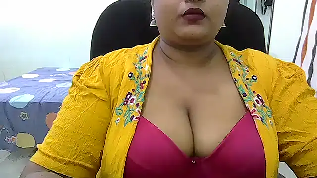 Snapshot of tamil_ureniya chatting on January 1, 2025, 7:21 pm tamil ureniya online show from January 1, 2025, 7:21 pm