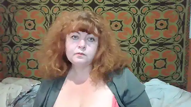 RoseRed69 online show from October 6, 2025, 1:47 am