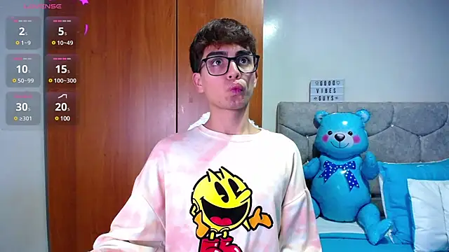 OwenBluee online show from January 16, 2025, 11:59 pm