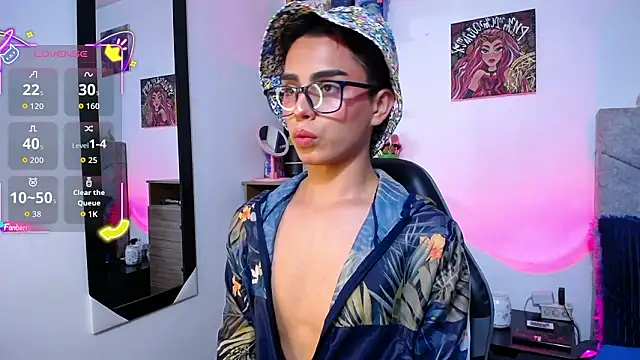 OwenBluee online show from March 18, 2026, 9:23 am