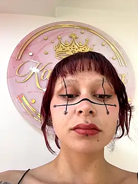 Snapshot of bombom_6 chatting on October 30, 2025, 5:24 pm bombom 6 online show from October 30, 2025, 5:24 pm