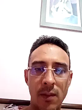 Snapshot of paisa233 chatting on October 31, 2025, 2:12 am paisa233 online show from October 31, 2025, 2:12 am