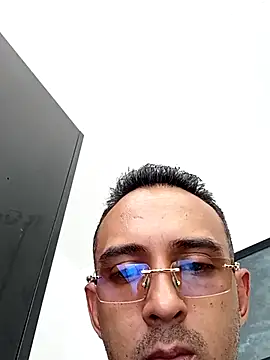 Snapshot of paisa233 chatting on November 6, 2025, 6:31 pm paisa233 online show from November 6, 2025, 6:31 pm