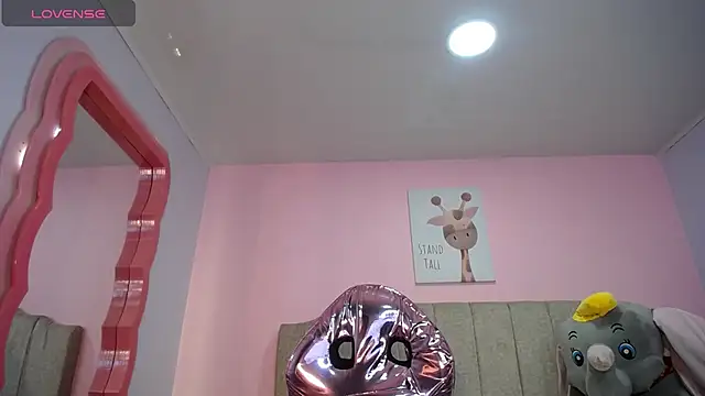 lizzyluk ch online show from January 30, 2025, 4:34 pm