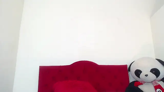 Luluu 08 online show from January 15, 2025, 7:55 pm