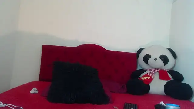 Luluu 08 online show from February 3, 2025, 8:24 pm