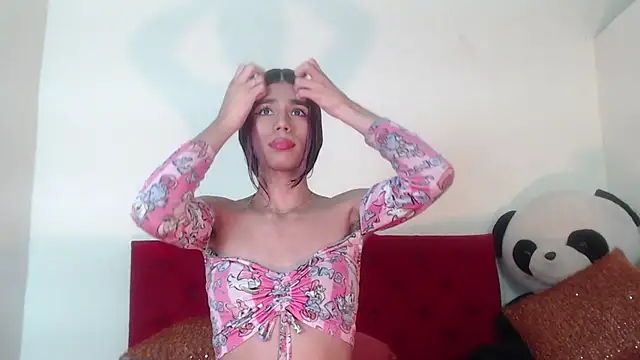 Luluu 08 online show from March 12, 2025, 4:24 pm