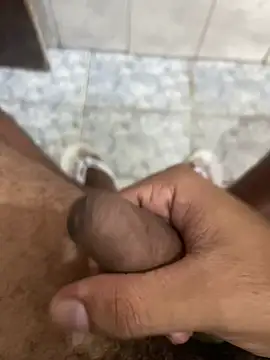 gomespauz online show from February 21, 2025, 1:44 pm