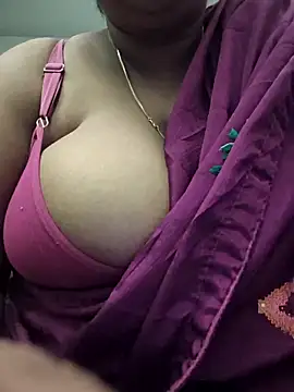 bigboobyrush online show from October 4, 2025, 6:28 pm