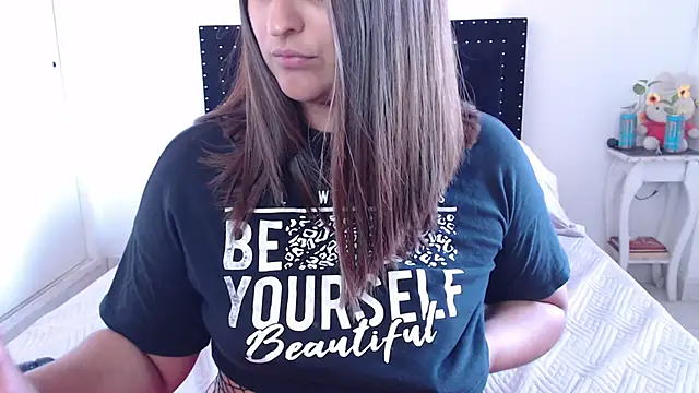 Snapshot of nathcollyns chatting on February 1, 2025, 7:34 pm nathcollyns online show from February 1, 2025, 7:34 pm