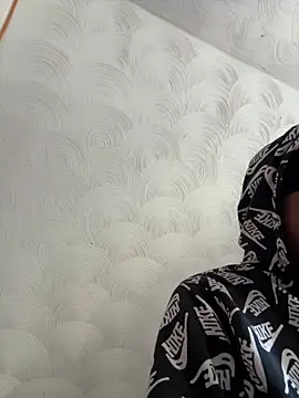 rayyymack online show from December 16, 2025, 2:22 pm