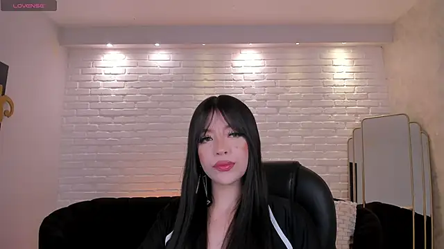 ValeriaRiveraX online show from November 27, 2025, 6:15 am