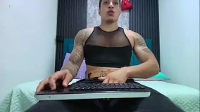 jack pergurtson01 online show from February 13, 2026, 10:33 am