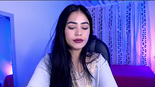 azzahara069 online show from May 29, 2026, 3:59 am