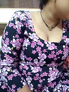 Indian-Nazia online show from October 13, 2025, 6:35 am