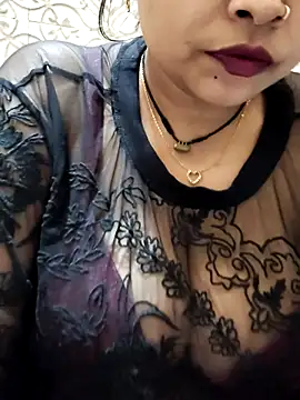 Snapshot of Indian-Nazia chatting on February 27, 2026, 6:52 pm Indian-Nazia online show from February 27, 2026, 6:52 pm