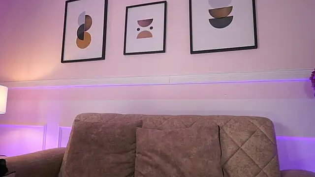 Anybuny online show from December 22, 2025, 12:13 pm