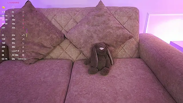 Anybuny online show from April 4, 2026, 11:40 am