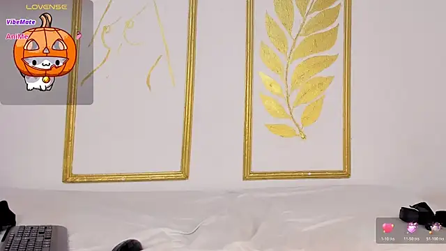 Juliette  3 online show from October 24, 2025, 3:41 pm