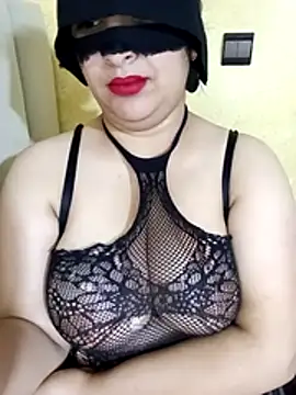 pipachox online show from April 8, 2026, 1:49 am