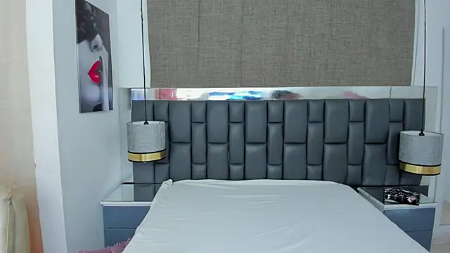  cat 18 online show from December 19, 2024, 1:29 pm