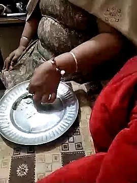 Sexy misspooja online show from December 23, 2024, 4:55 am