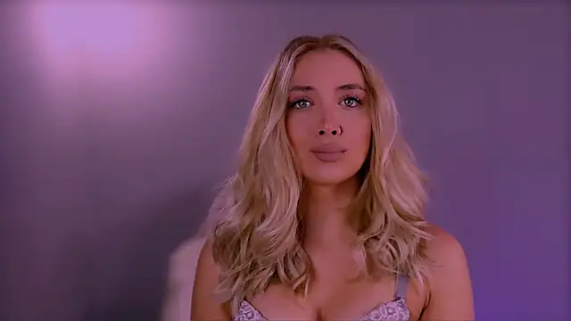 Snapshot of Jessielle chatting on October 7, 2025, 6:16 pm Jessielle online show from October 7, 2025, 6:16 pm