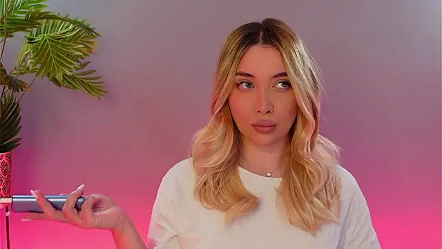 Snapshot of Jessielle chatting on January 17, 2026, 3:17 pm Jessielle online show from January 17, 2026, 3:17 pm