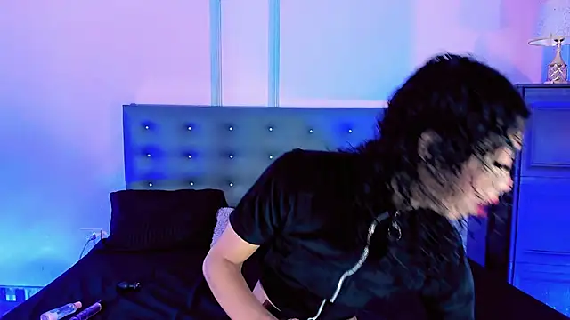 Snapshot of Tiffany_moonblack chatting on November 27, 2025, 5:31 am Tiffany moonblack online show from November 27, 2025, 5:31 am