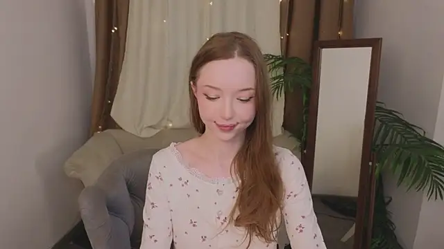 VioletMills online show from February 14, 2025, 12:30 am