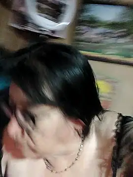 clarita 01 online show from November 13, 2025, 11:09 am